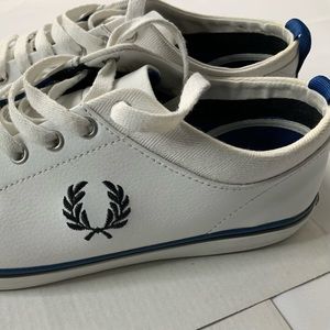 Fred Perry Hallam White Leather Trainers